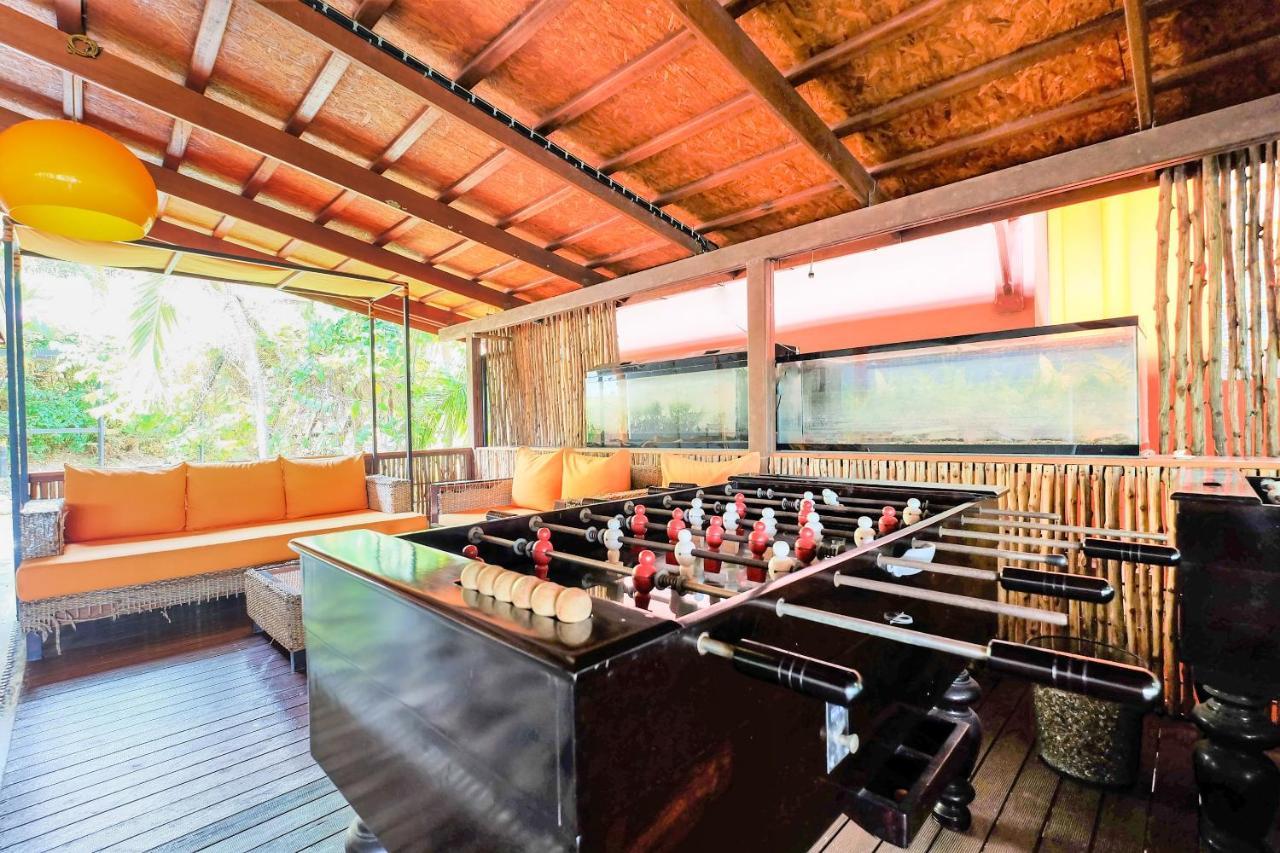 Oyo 626 The Chalet Phuket Resort Panwa Beach Exterior foto